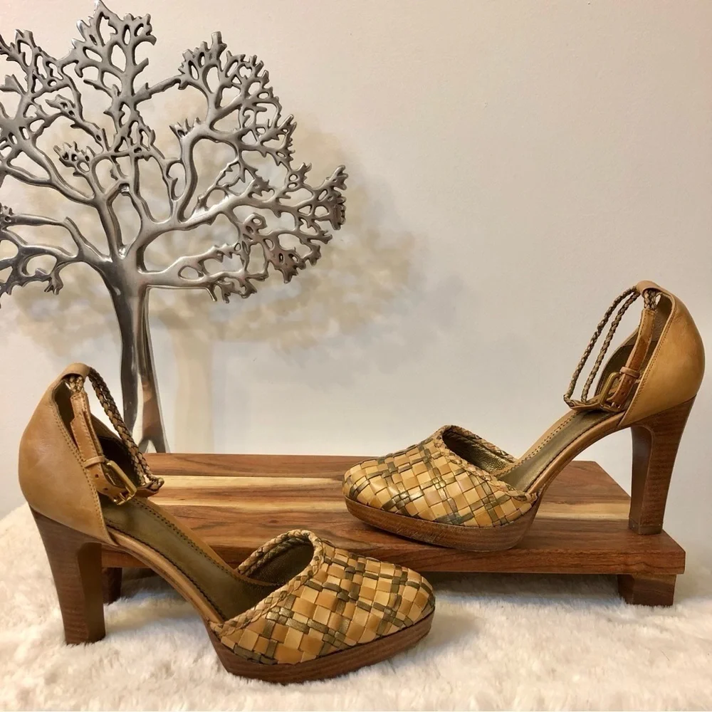 J Vincent Woven Leather Platform Heels - Picture 5 of 12